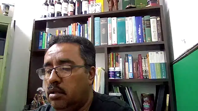 Snapshot of HomHot47 chatting on 10-19-25, 02:23 HomHot47 online show from 10-19-25, 02:23