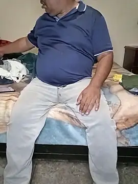 Snapshot of HomHot47 chatting on 11-24-25, 06:13 HomHot47 online show from 11-24-25, 06:13