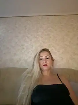 Snapshot of Nikihot__ chatting on 09-16-25, 05:41 Nikihot online show from 09-16-25, 05:41