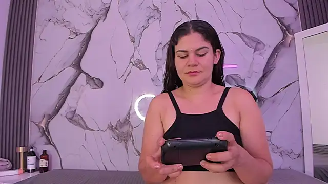 DakotaStarkx online show from 12-17-25, 08:26