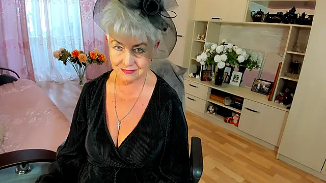 HotandMature online show from 02-19-26, 12:12