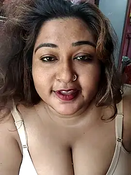 Snapshot of hotbhabhi011 chatting on 10-15-25, 05:40 hotbhabhi011 online show from 10-15-25, 05:40