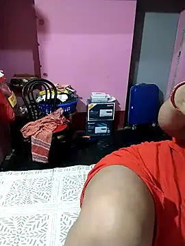 Snapshot of hotbhabhi011 chatting on 07-12-26, 03:03 hotbhabhi011 online show from 07-12-26, 03:03