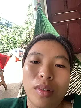 Snapshot of viluna chatting on 09-21-25, 01:51 viluna online show from 09-21-25, 01:51