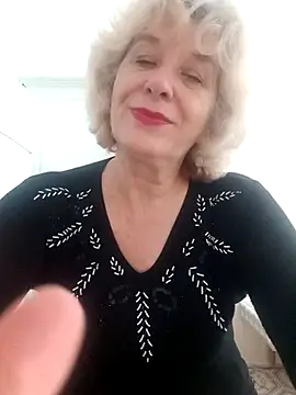 52MiaLove02 online show from 09-24-25, 05:11