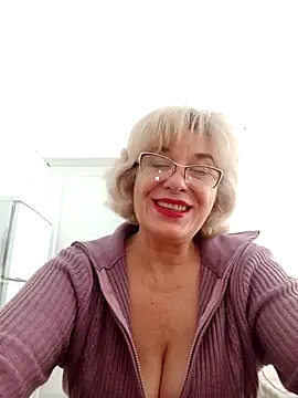 52MiaLove02 online show from 12-22-25, 10:45