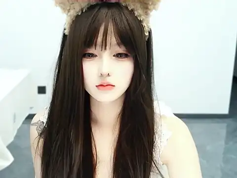 Snapshot of -caicai chatting on 09-10-25, 12:05 -caicai online show from 09-10-25, 12:05