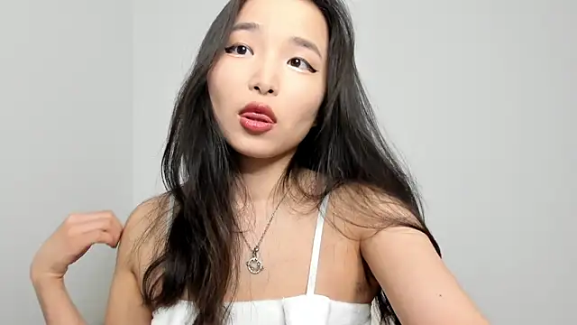 Soyun Mia online show from 02-09-26, 11:47