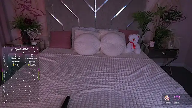 MirielleNymph online show from 02-12-26, 01:39