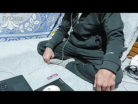 yazinyazin1 online show from 02-27-26, 09:15