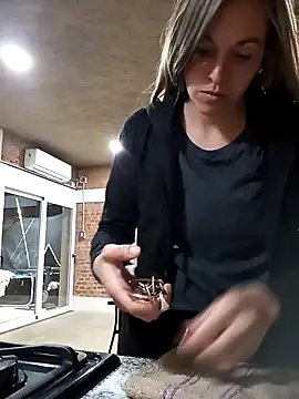 Heisi-Sex online show from 09-23-25, 12:02