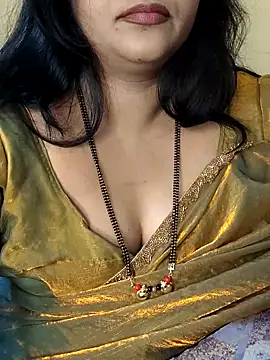 Snapshot of Angel0731 chatting on 02-13-26, 05:09 Angel0731 online show from 02-13-26, 05:09