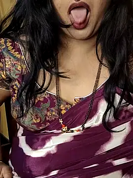 Snapshot of Angel0731 chatting on 03-02-26, 07:32 Angel0731 online show from 03-02-26, 07:32