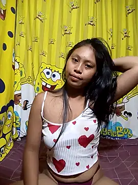 Snapshot of UrSweetAsianLady_02 chatting on 10-17-25, 08:11 UrSweetAsianLady 02 online show from 10-17-25, 08:11