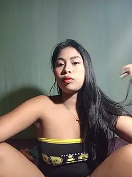 Snapshot of UrSweetAsianLady_02 chatting on 07-02-26, 11:38 UrSweetAsianLady 02 online show from 07-02-26, 11:38