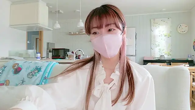 SUZU 1201 online show from 04-18-26, 01:42