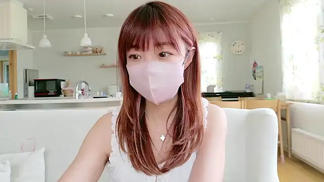 Snapshot of SUZU_1201 chatting on 05-07-26, 04:07 SUZU 1201 online show from 05-07-26, 04:07