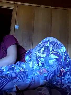 YoungLiisaxx online show from 09-15-25, 07:30