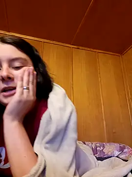 YoungLiisaxx online show from 10-24-25, 06:32