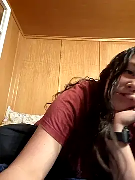 YoungLiisaxx online show from 11-13-25, 07:46