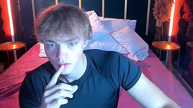 ChaseMuscular online show from 09-24-25, 10:29