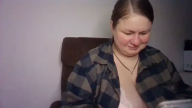 MartaXLove online show from 10-24-25, 05:09