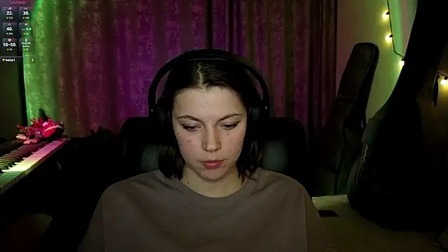 CutieAnny online show from 03-23-26, 08:13