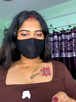 Snapshot of V-Hot-Sweti chatting on 09-15-25, 05:24 V-Hot-Sweti online show from 09-15-25, 05:24