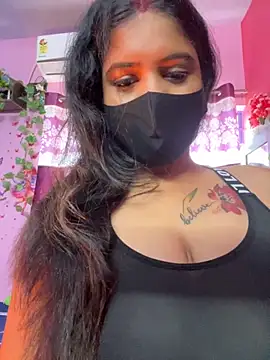 Snapshot of V-Hot-Sweti chatting on 11-06-25, 08:15 V-Hot-Sweti online show from 11-06-25, 08:15