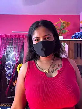 Snapshot of V-Hot-Sweti chatting on 11-08-25, 08:47 V-Hot-Sweti online show from 11-08-25, 08:47