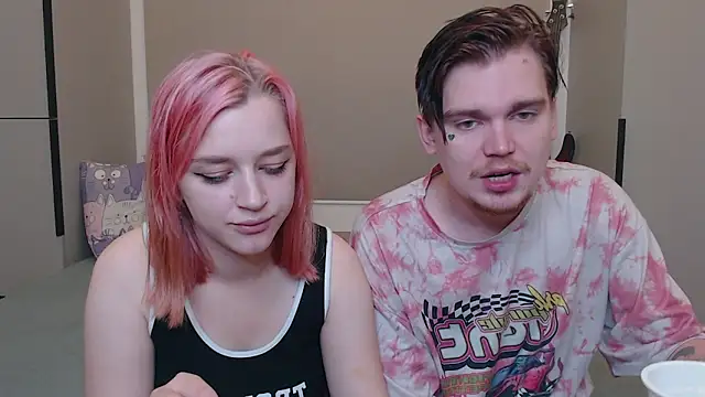 Snapshot of JackOffJills chatting on 09-15-25, 06:30 JackOffJills online show from 09-15-25, 06:30