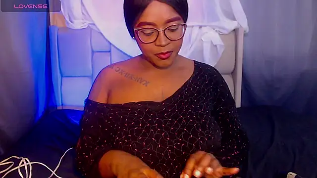 Mimi Gil online show from 02-14-26, 01:19