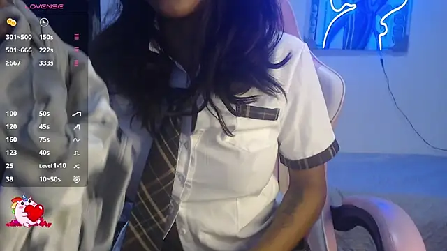 Aprill18  online show from 09-30-25, 01:05