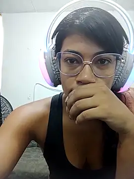 Dulce2415 online show from 05-20-26, 05:19