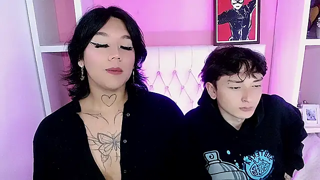 Snapshot of x_karloss_x chatting on 11-17-25, 04:51 x karloss x online show from 11-17-25, 04:51