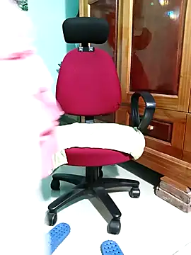 Tasu774 online show from 12-14-25, 08:52