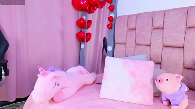 AteneaCox online show from 02-16-26, 03:57