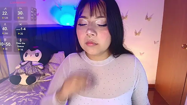 annie-russel online show from 12-19-25, 02:07