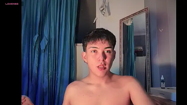 ivy xo online show from 12-20-25, 12:07