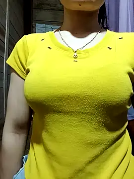 LucyyLy online show from 10-01-25, 01:22