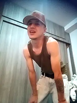 Snapshot of DebutingPathway chatting on 11-07-25, 05:46 DebutingPathway online show from 11-07-25, 05:46