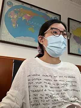 Snapshot of Lulu125216 chatting on 09-12-25, 05:40 Lulu125216 online show from 09-12-25, 05:40