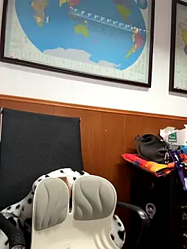 Snapshot of Lulu125216 chatting on 09-16-25, 06:25 Lulu125216 online show from 09-16-25, 06:25