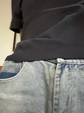 Snapshot of Lulu125216 chatting on 10-09-25, 05:16 Lulu125216 online show from 10-09-25, 05:16