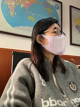 Snapshot of Lulu125216 chatting on 10-26-25, 07:36 Lulu125216 online show from 10-26-25, 07:36