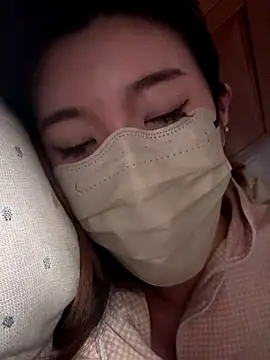 Snapshot of Lulu125216 chatting on 11-10-25, 05:01 Lulu125216 online show from 11-10-25, 05:01