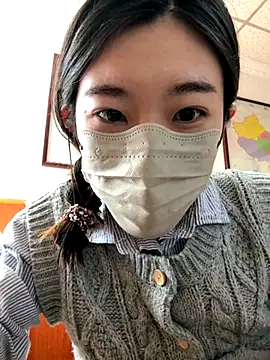 Snapshot of Lulu125216 chatting on 11-20-25, 05:18 Lulu125216 online show from 11-20-25, 05:18