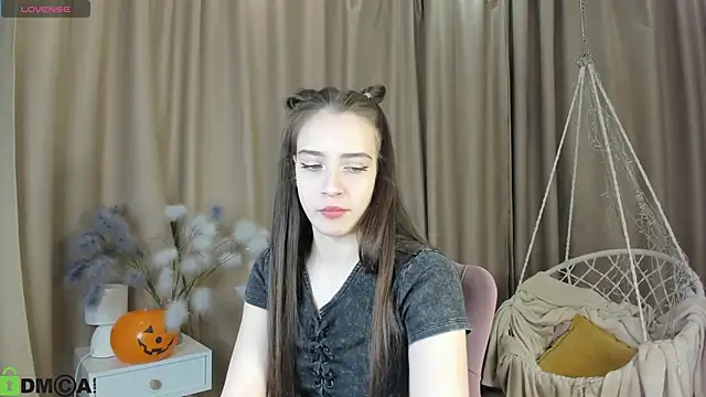 Belle Wa1ker online show from 10-30-25, 03:08