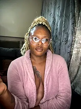 Snapshot of houseforsex chatting on 10-09-25, 06:50 houseforsex online show from 10-09-25, 06:50