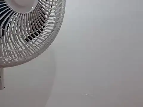 LuigiMarchetti online show from 09-23-25, 07:50